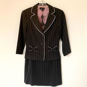 Teen My Michelle black with light pink trim top and A line skirt suit set!